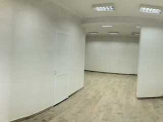 Apartament cu 4 camere, 151 m², Centru, Orhei foto 4