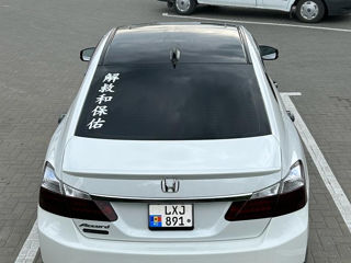 Honda Accord foto 3