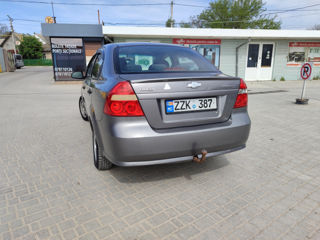 Chevrolet Aveo foto 6