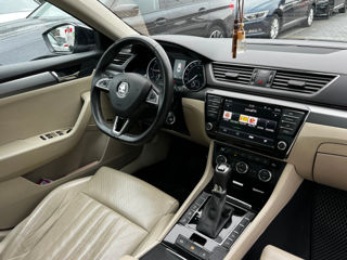 Skoda Superb foto 7