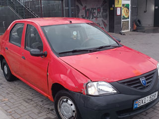 Dacia Logan foto 2