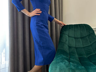 Vând rochii italiene brand Elisabetta Franchi foto 2
