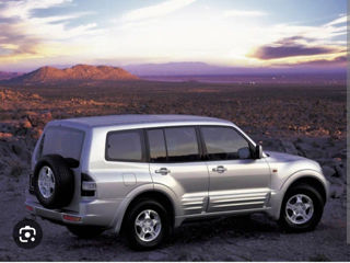 Mitsubishi Pajero 3 foto 2