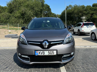 Renault Grand Scenic foto 2