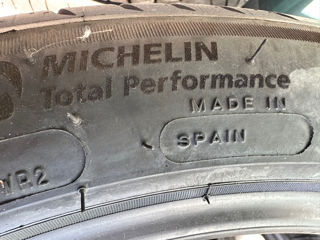 Se vind 4 anvelope de vara Michelin 225/45 R18 Anul 2022 foto 9