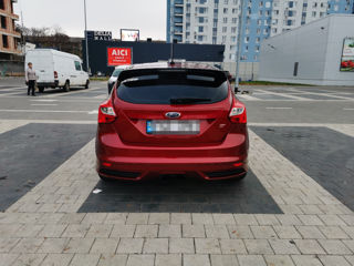 Ford Focus ST foto 4