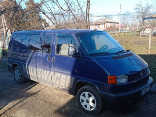 Volkswagen Transporter foto 2