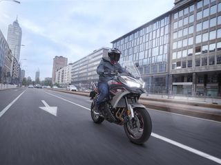 Kawasaki Versys 650 2024 foto 12