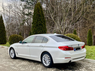 BMW 5 Series foto 4