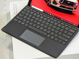 Microsoft Surface Pro 4 2K Touch (Core i5 6300u/8Gb Ram/256Gb NVMe SSD/12.3 PixelSense TouchScreen) foto 8