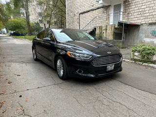 Ford Fusion foto 4