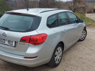 Opel Astra foto 2