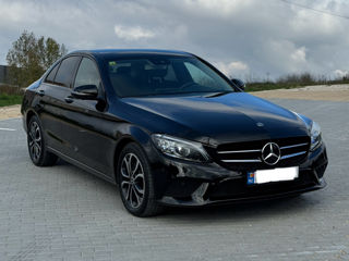 Mercedes C-Class foto 3