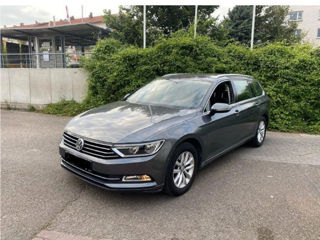 Volkswagen Passat foto 2