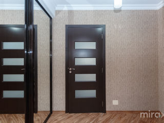 Apartament cu 3 camere, 73 m², Poșta Veche, Chișinău foto 15