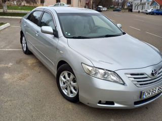 Toyota Camry фото 1