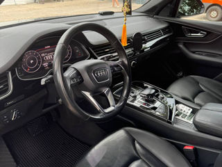 Audi Q7 foto 7