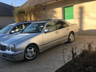 Mercedes E-Class foto 5