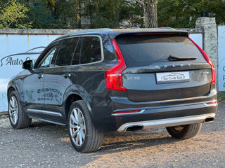 Volvo XC90 foto 10