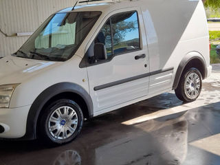 Ford Transit Connect foto 1