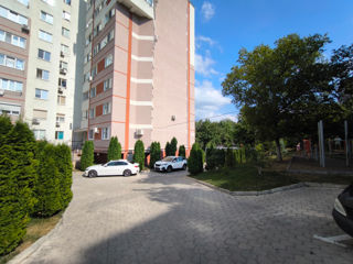 Apartament cu 2 camere, 65 m², Poșta Veche, Chișinău foto 4