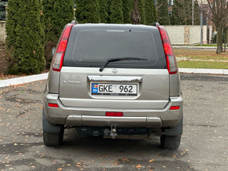 Nissan X-Trail foto 4