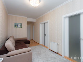 Apartament cu 2 camere, 75 m², Poșta Veche, Chișinău foto 15
