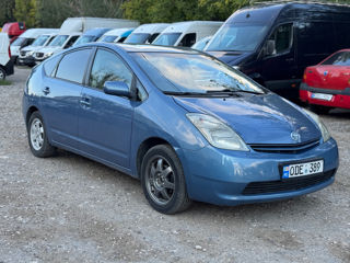 Toyota Prius foto 2