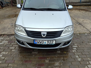 Dacia Logan foto 8