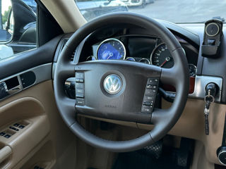 Volkswagen Touareg foto 11