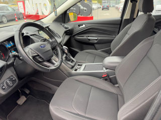 Ford Kuga foto 9