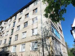 Apartament cu 3 camere, 58 m², Râșcani, Chișinău foto 9