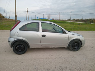 Opel Corsa foto 3