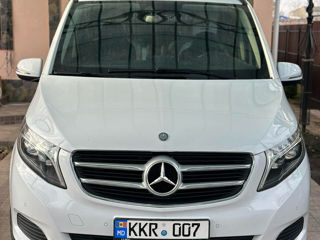 Mercedes V-Class foto 1