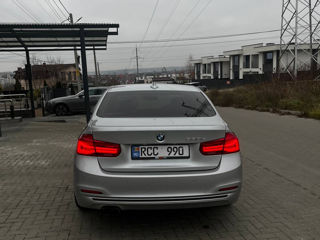 BMW 3 Series foto 4