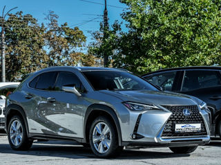 Lexus UX foto 1