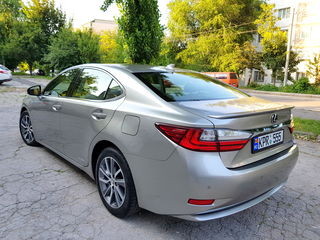 Lexus Es Series foto 3