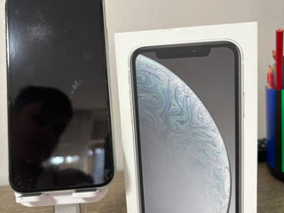 se vinde iPhone XR 64 Gb