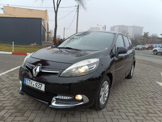 Renault Grand Scenic foto 2