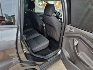 Ford C-Max foto 10