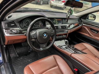 BMW 5 Series foto 11