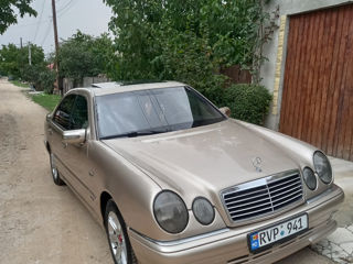 Mercedes E-Class