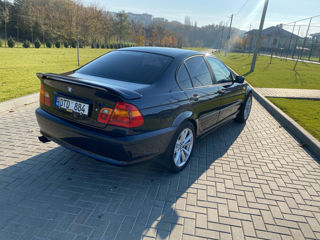 BMW 3 Series foto 5