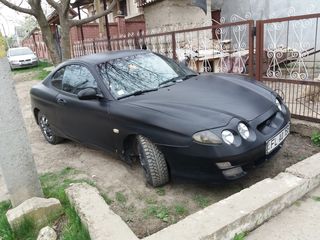 Hyundai Coupe foto 2