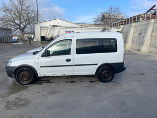 Opel Combo foto 2