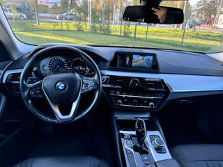 BMW 5 Series foto 8