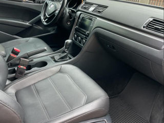 Volkswagen Passat foto 6