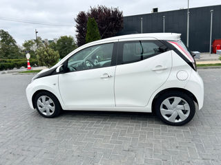 Toyota Aygo foto 2