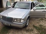 Mercedes C Class foto 10