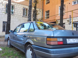 Volkswagen Passat foto 4